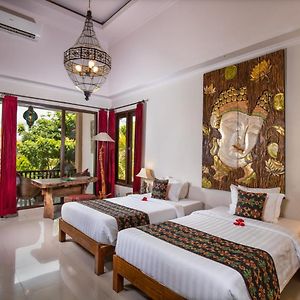 Double or Twin Room Garden View